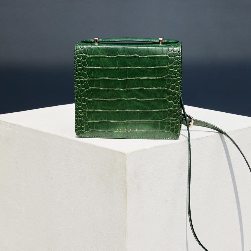 Loca Croc Shoulder Bag - Green