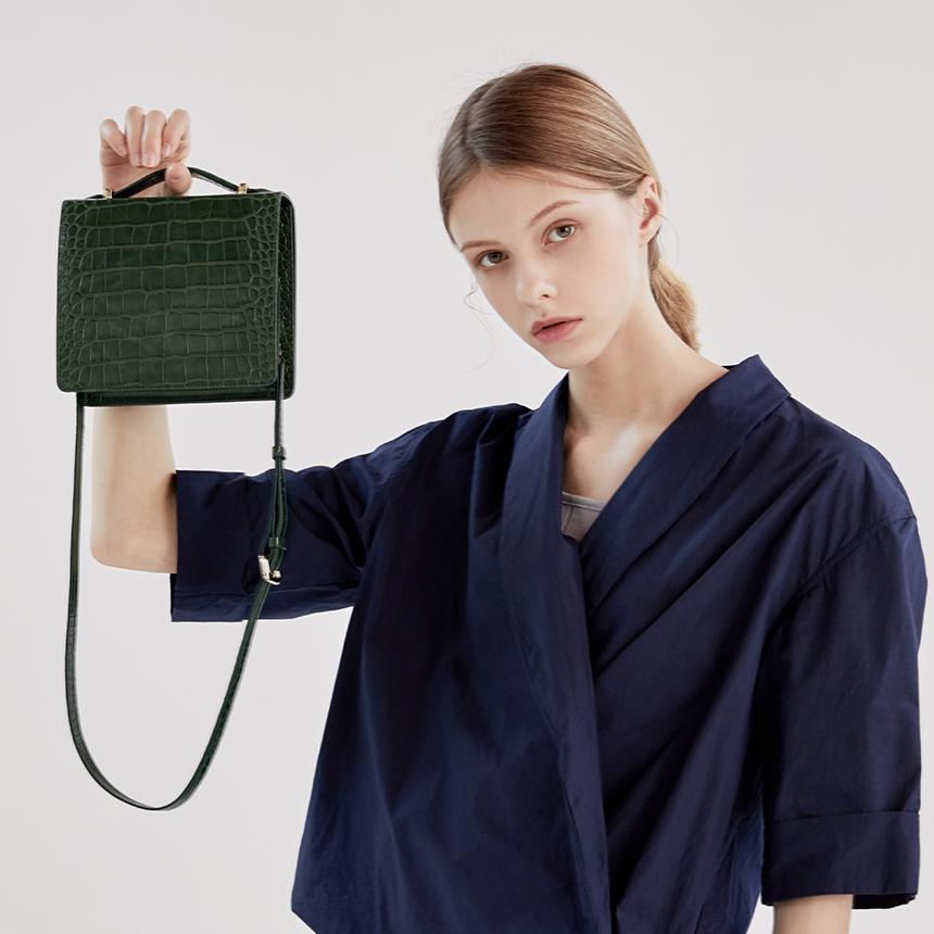 Shop Loca Croc Shoulder Bag - Green by ITSBAG | Sift & Pick