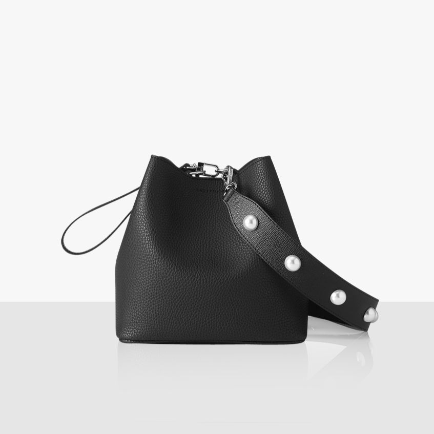 Shop Pingo Bag 20 Basic Pearl Edition Line Set - Black by FIND 